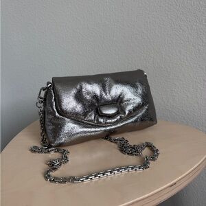 Metallic Silver Chain Shoulder Bag